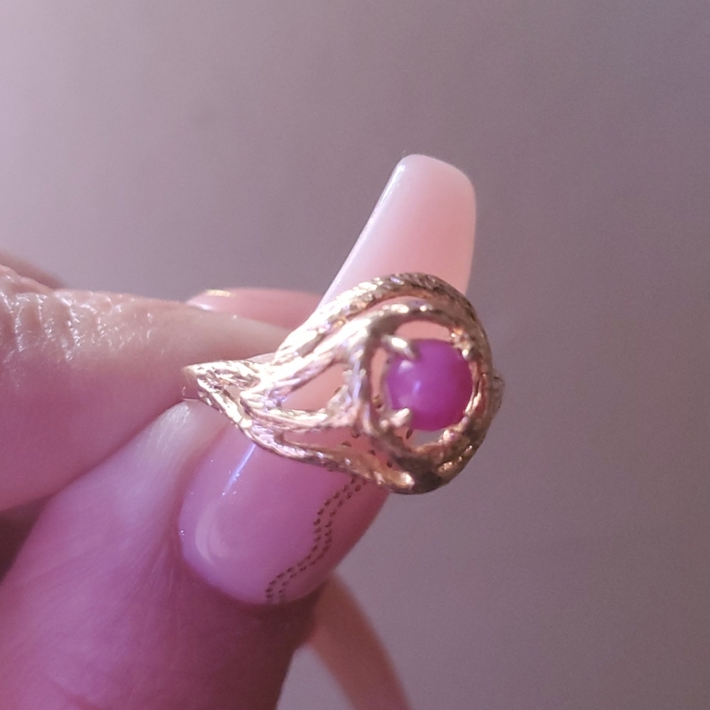 14k Gold Gem